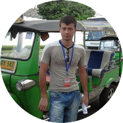 Илья Александрович — частный инструктор по вождению